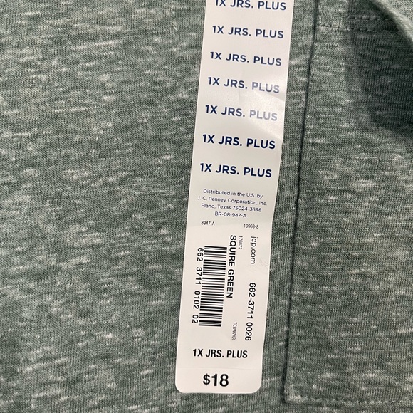 Women’s top - Picture 2 of 2